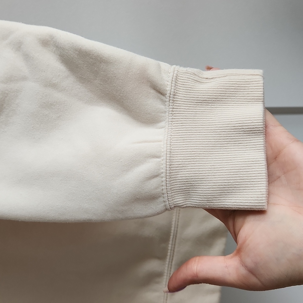 Uniqlo Cream Sweatshirt, Size L - Picture 4 of 12